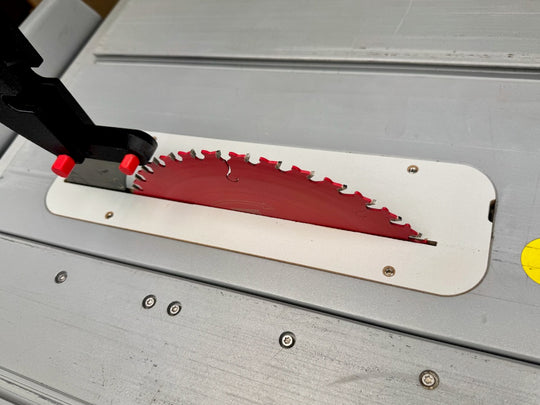 Zero Clearance Einsatz für Dewalt DWE7492 - GTS10XC - 635-216